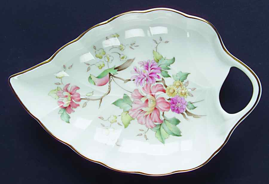 Mystic Dawn Pink Small Leaf Dish by Royal Doulton-1