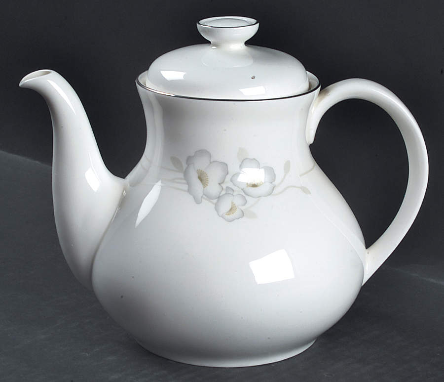 Mystique Teapot & Lid by Royal Doulton-1