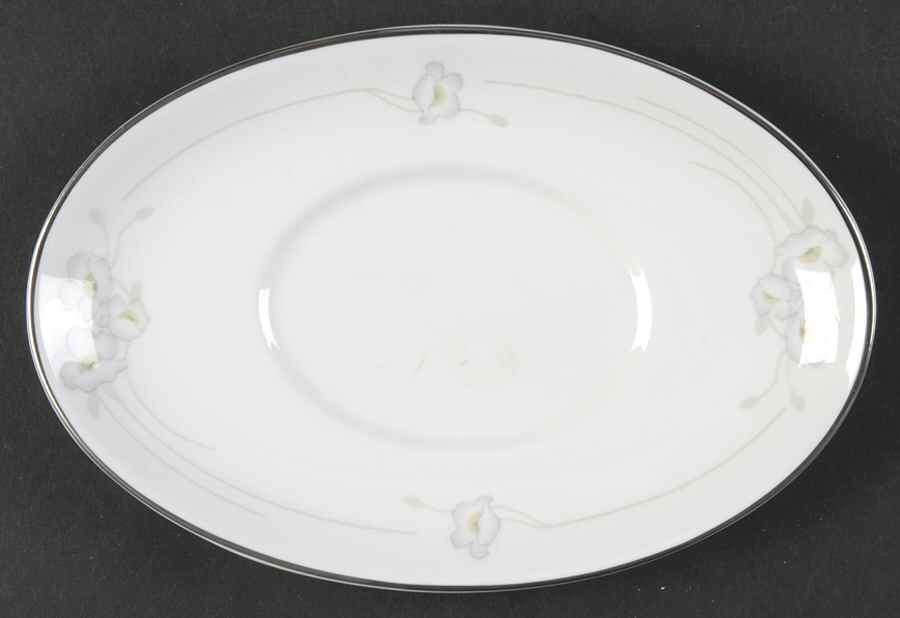 Mystique Underplate for Gravy Boat by Royal Doulton-1