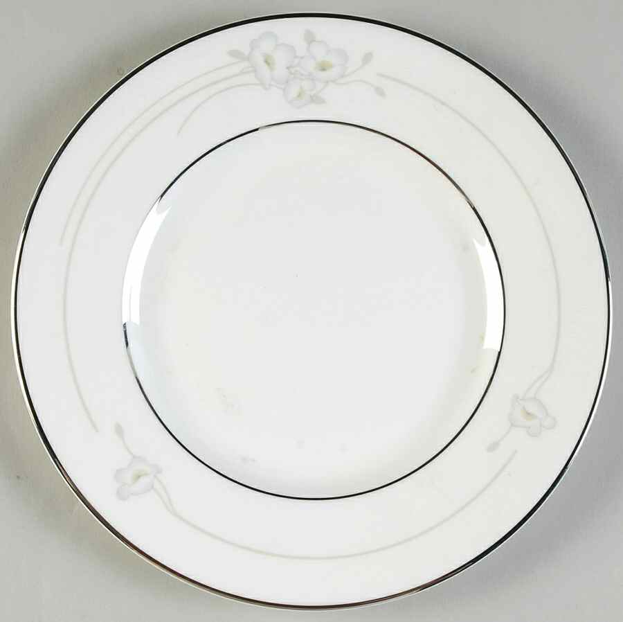 Mystique Salad Plate by Royal Doulton-1
