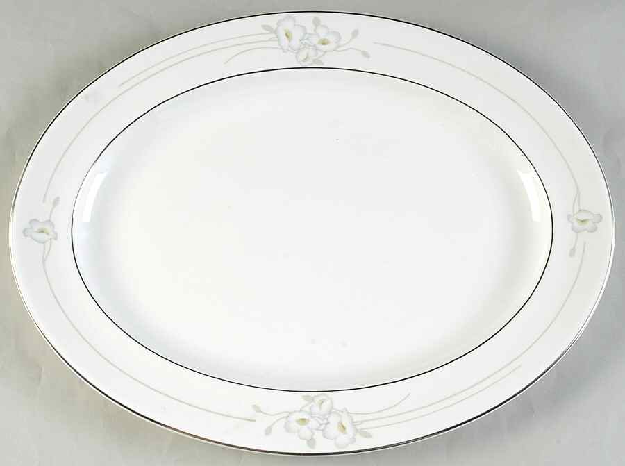 Mystique 16" Oval Serving Platter by Royal Doulton-1