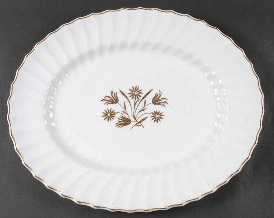 Napier 17" Oval Serving Platter by Royal Doulton-1