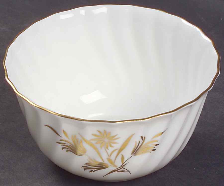 Napier Cranberry Bowl by Royal Doulton-1