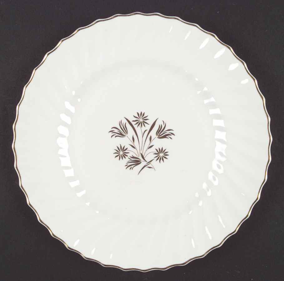 Napier Dinner Plate by Royal Doulton-1