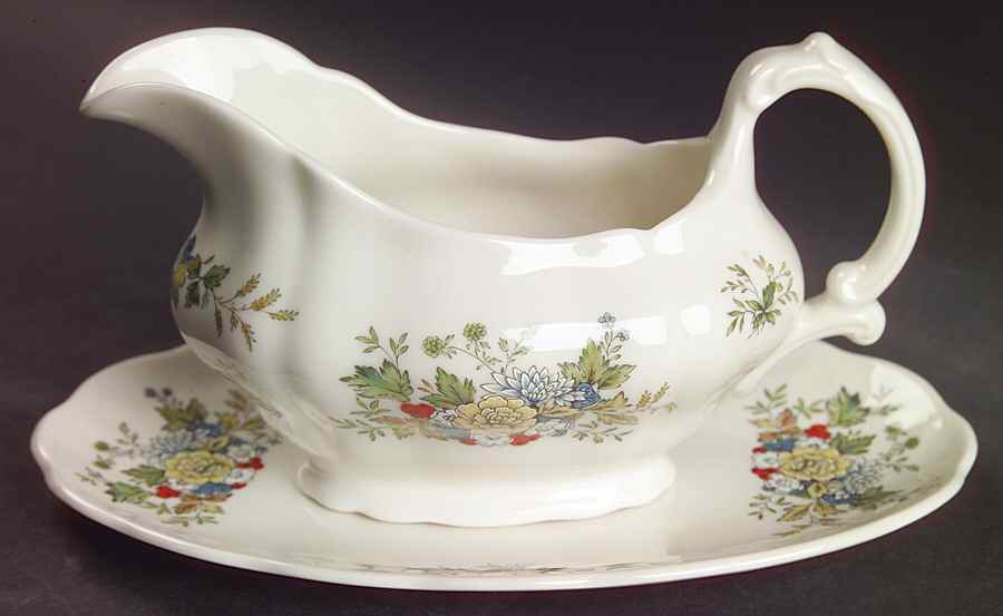 New Hampshire Gravy Boat & Underplate/Relish by Royal Doulton-1