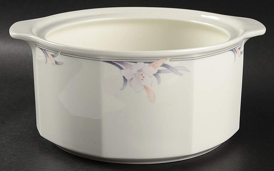 Nimbus 3 Quart Round Casserole No Lid by Royal Doulton-1