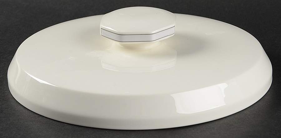 Nimbus Lid for 3 Quart Round Casserole by Royal Doulton-1