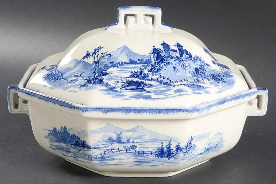 Norfolk Blue (Multisided) Round Covered Vegetable by Royal Doulton-1