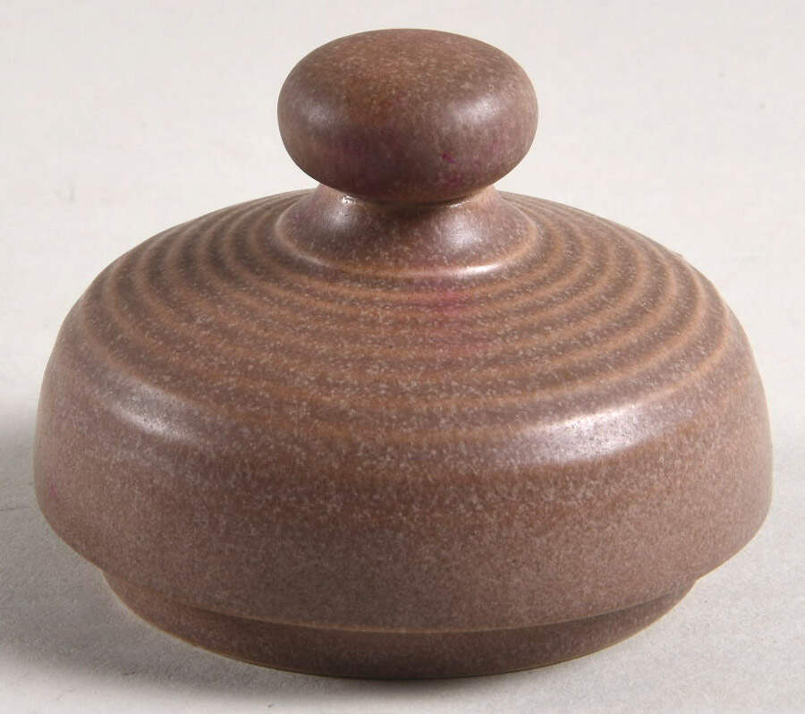 Nutmeg Lid for Sugar Bowl by Royal Doulton-1