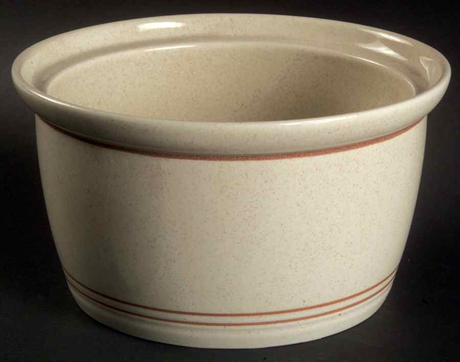 Nutmeg 1 Qt Round Casserole No Lid by Royal Doulton-1