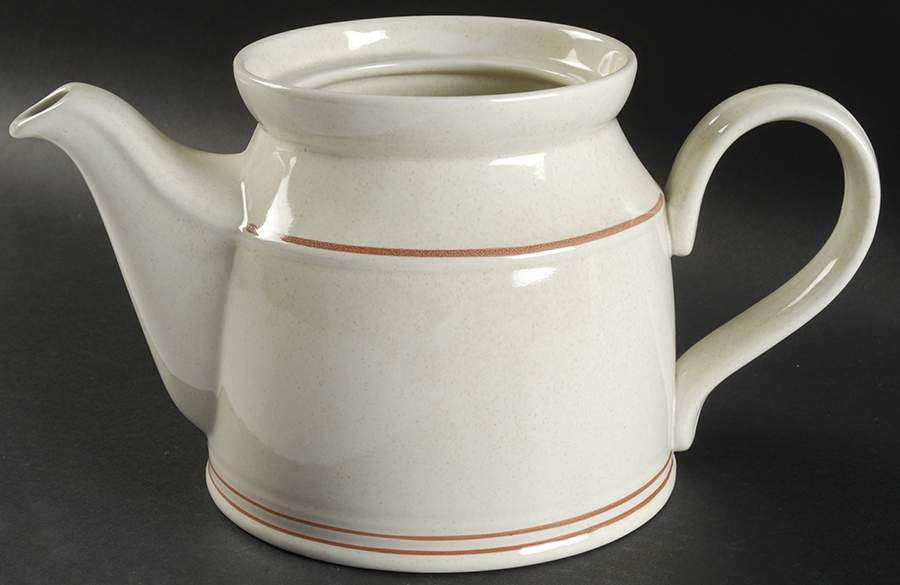 Nutmeg Teapot No Lid by Royal Doulton-1