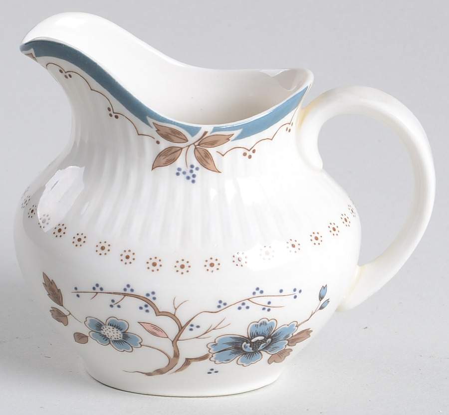 Old Colony Mini Creamer by Royal Doulton-1