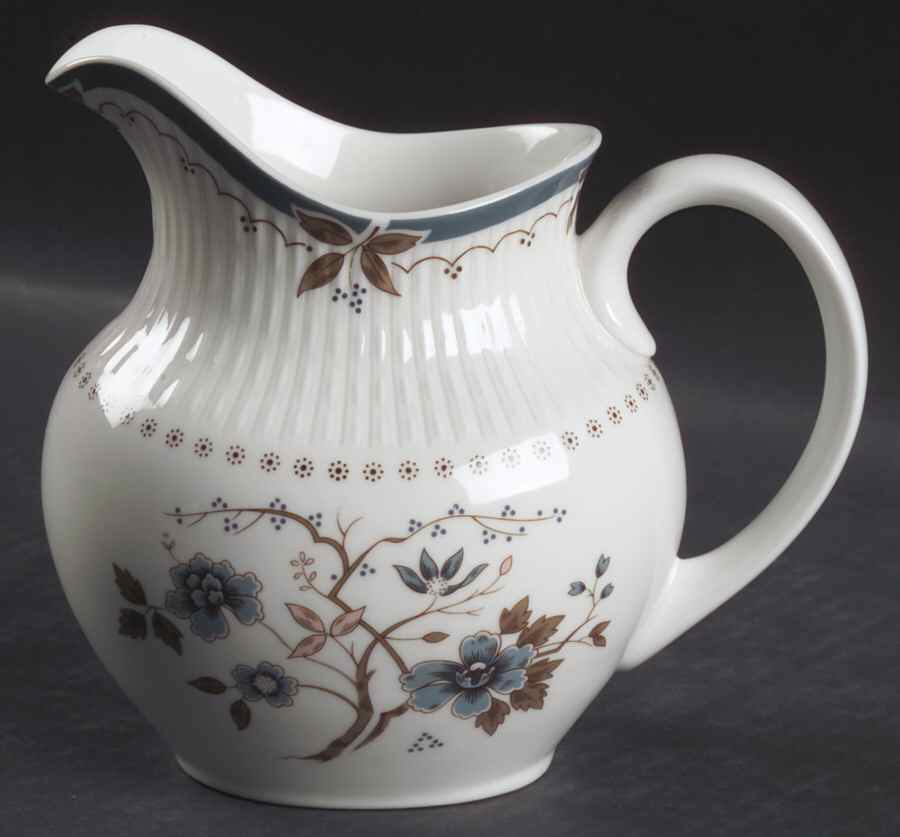 Old Colony 24 Oz Pitcher by Royal Doulton-1