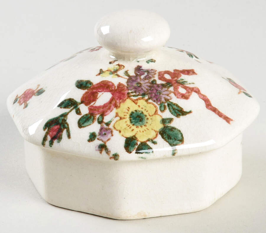 Old Leeds Spray Lid for Small Teapot by Royal Doulton-1