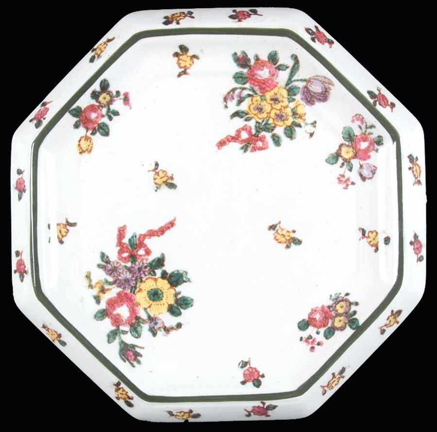 Old Leeds Spray Trivet by Royal Doulton-1