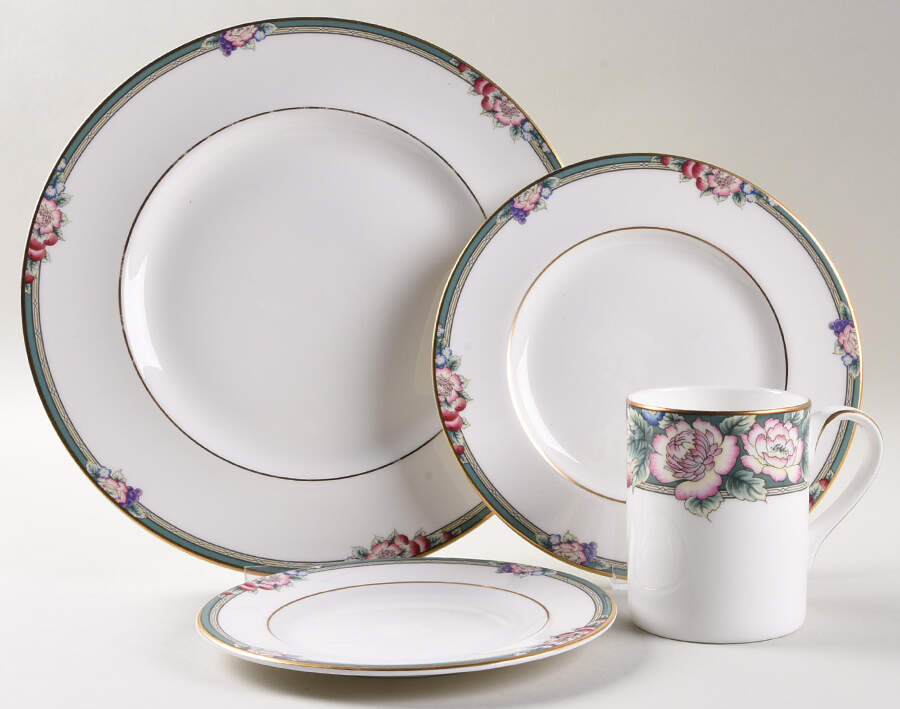 Orchard Hill 4 Piece Place Setting by Royal Doulton-1