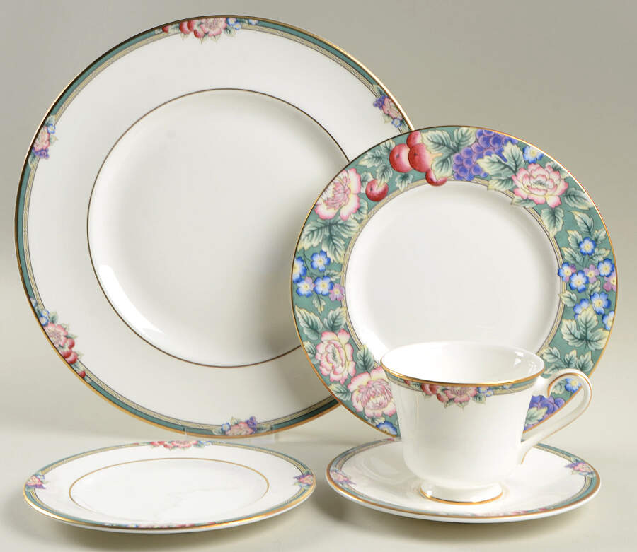 Orchard Hill 40 Piece Estate Set by Royal Doulton-1