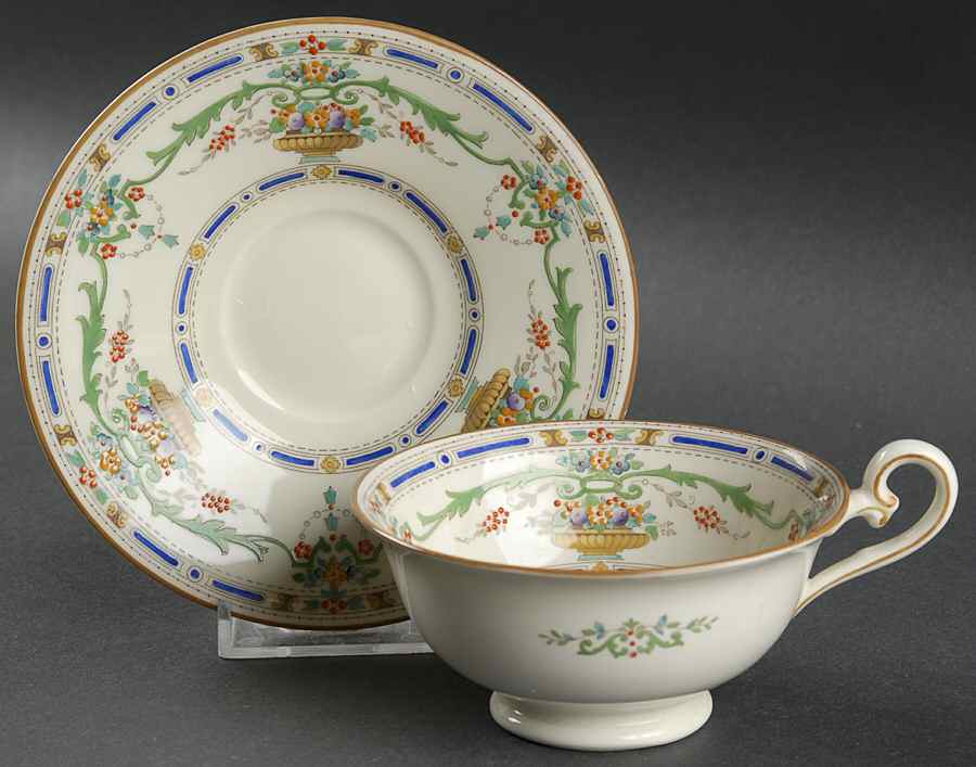 Ormonde Footed Cup & Saucer Set by Royal Doulton-1