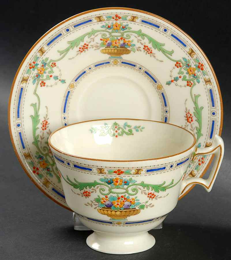 Ormonde Footed Cup & Saucer Set by Royal Doulton-1