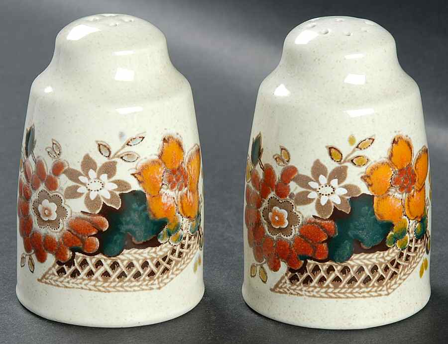 Paradise Garden Salt & Pepper Set by Royal Doulton-1