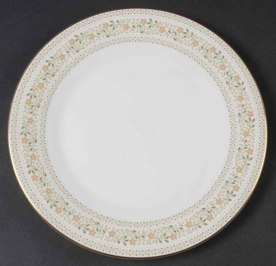 Paisley Luncheon Plate by Royal Doulton-1