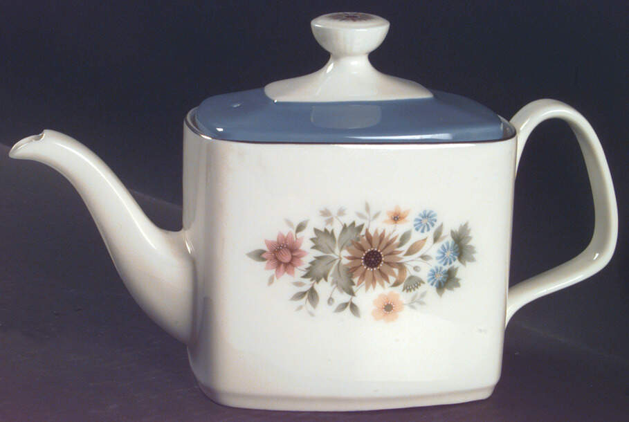 Pastorale Mini Teapot & Lid by Royal Doulton-1