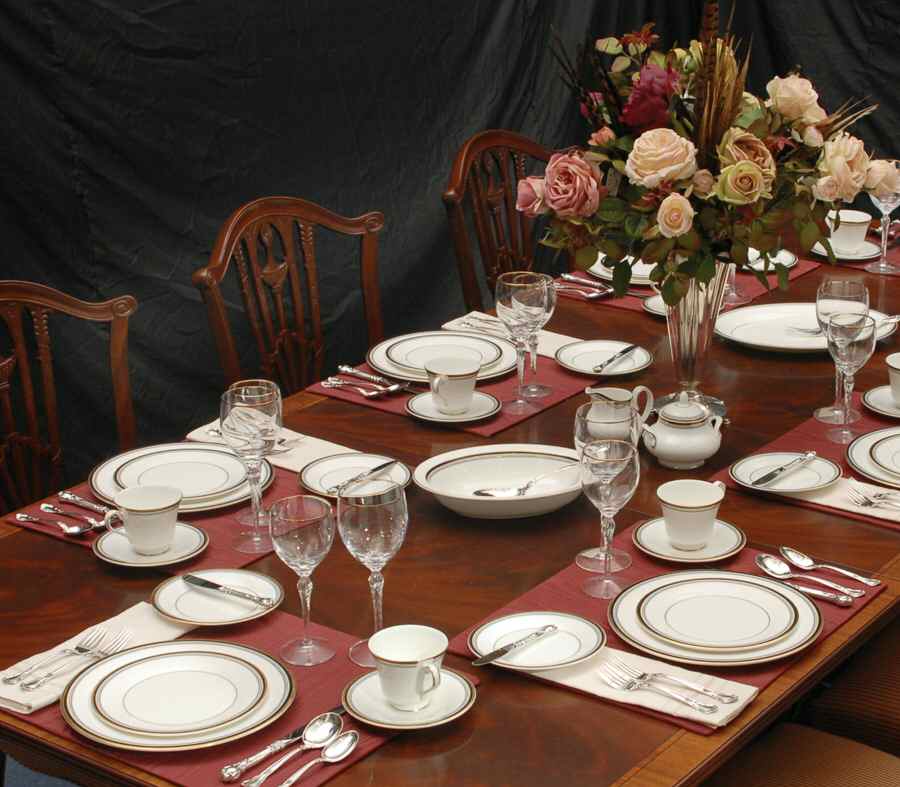 Pavanne 45 Piece Estate Set by Royal Doulton-1