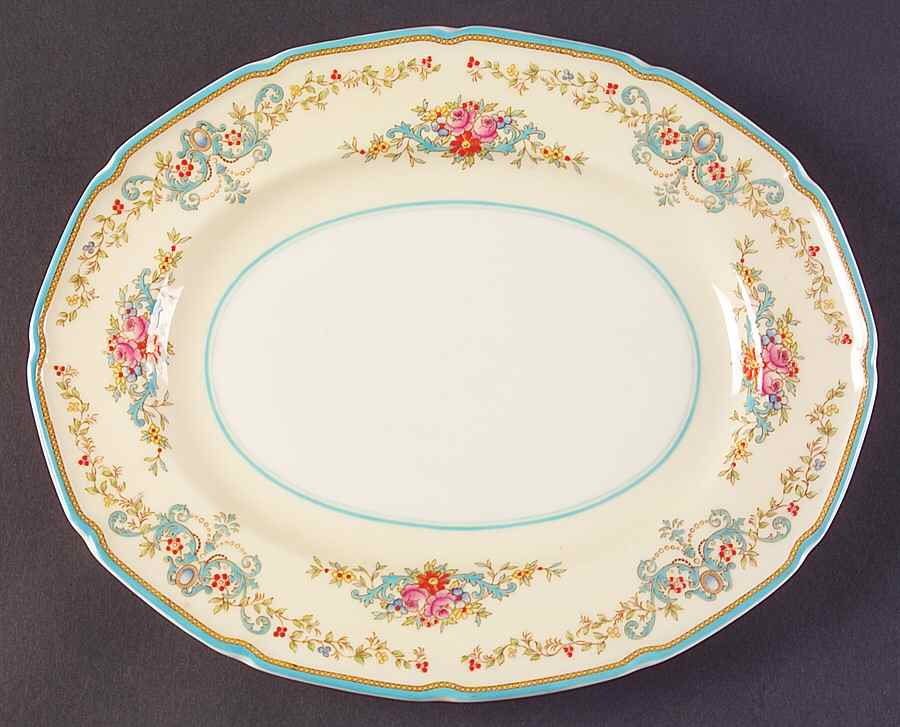 Pembroke 10" Oval Serving Platter by Royal Doulton-1