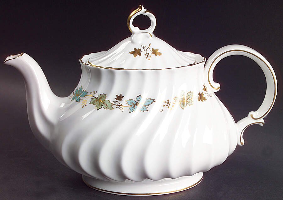 Piedmont Teapot & Lid by Royal Doulton-1
