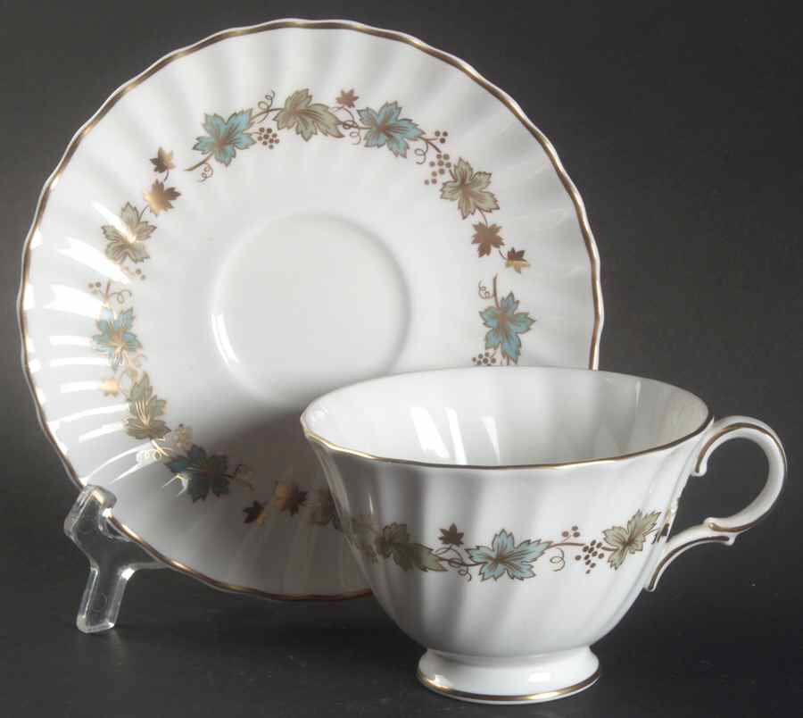 Piedmont Footed Cup & Saucer Set by Royal Doulton-1