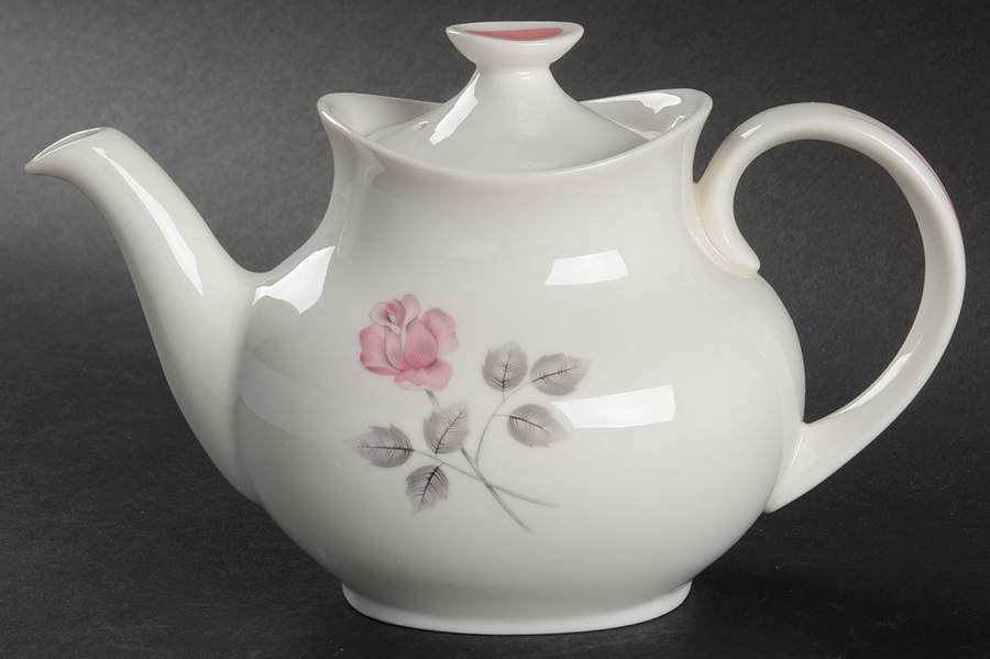 Pillar Rose Mini Teapot & Lid by Royal Doulton-1