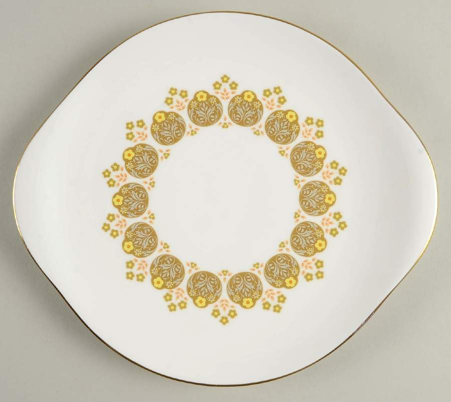 Polonaise Handled Cake Plate by Royal Doulton-1