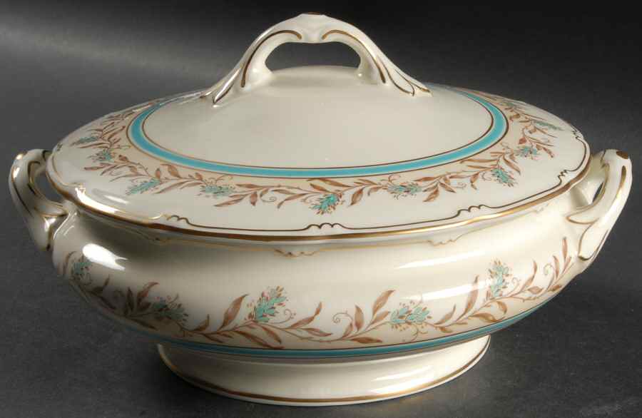 Prelude Round Covered Vegetable by Royal Doulton-1