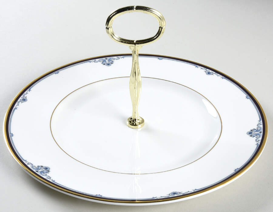 Princeton Round Serving Plate with Center Handle (Dp) Hc by Royal Doulton-1