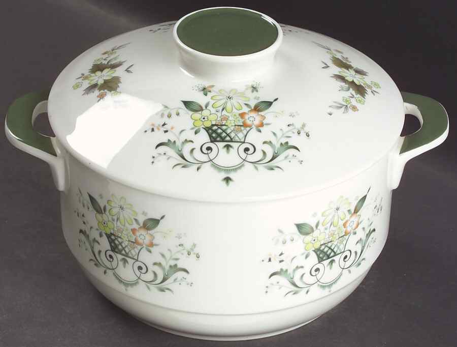 Provencal 1.25 Qt Round Covered Casserole by Royal Doulton-1