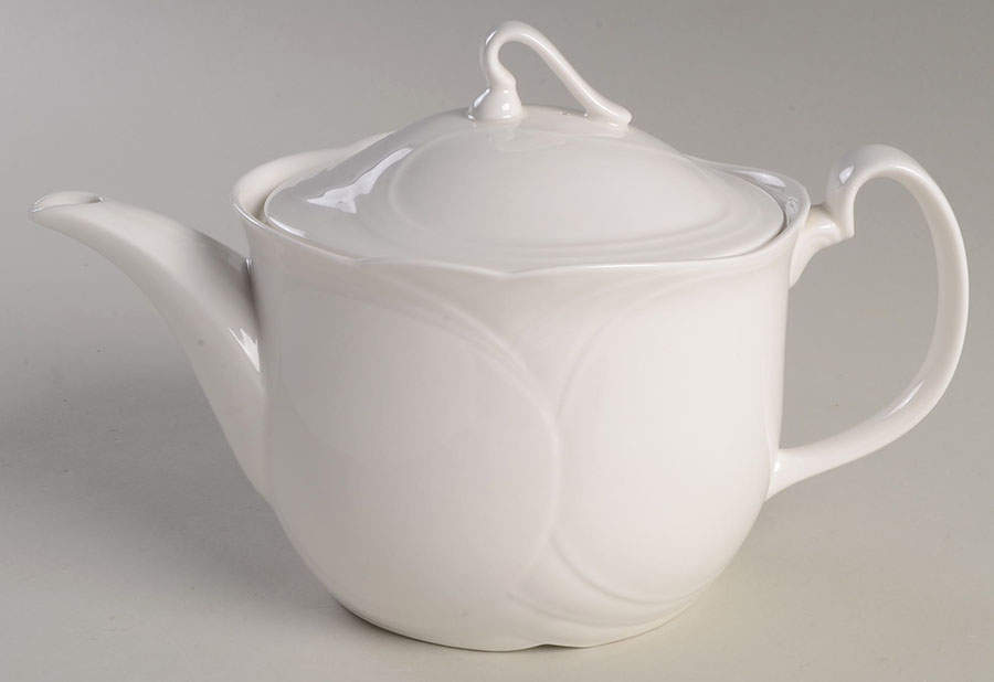 Profile Teapot & Lid by Royal Doulton-1