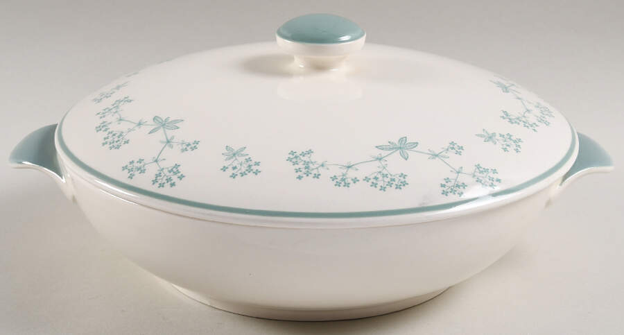 Queenslace Round Covered Vegetable by Royal Doulton-1