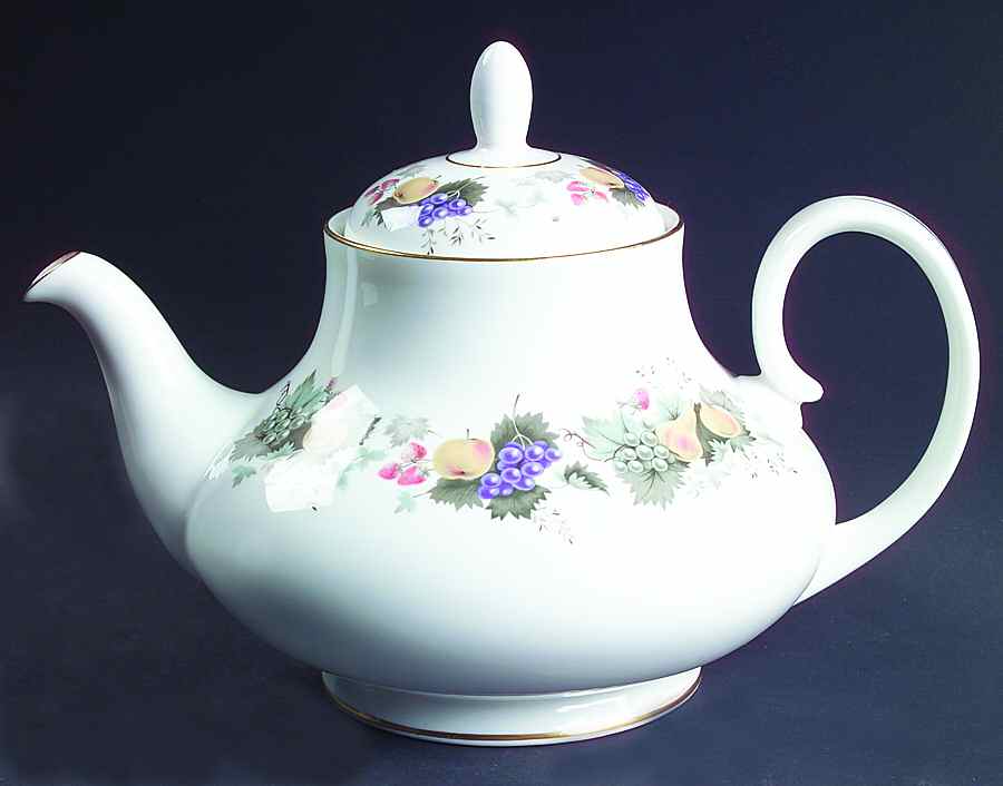 Ravenna Teapot & Lid by Royal Doulton-1