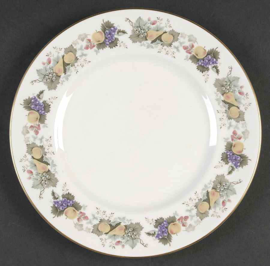 Ravenna Luncheon Plate by Royal Doulton-1