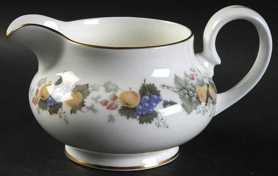 Ravenna Gravy Boat by Royal Doulton-1