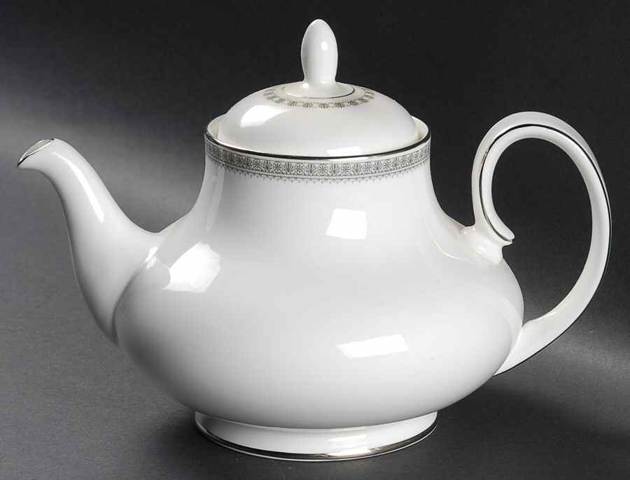 Ravenswood Teapot & Lid by Royal Doulton-1