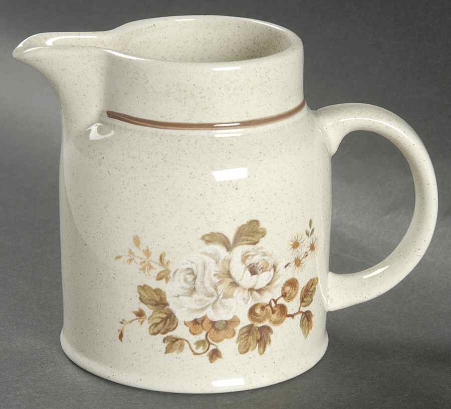 Ravel Creamer by Royal Doulton-1