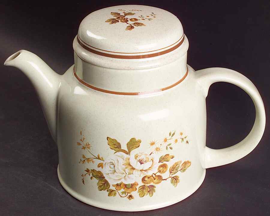 Ravel Teapot & Lid by Royal Doulton-1