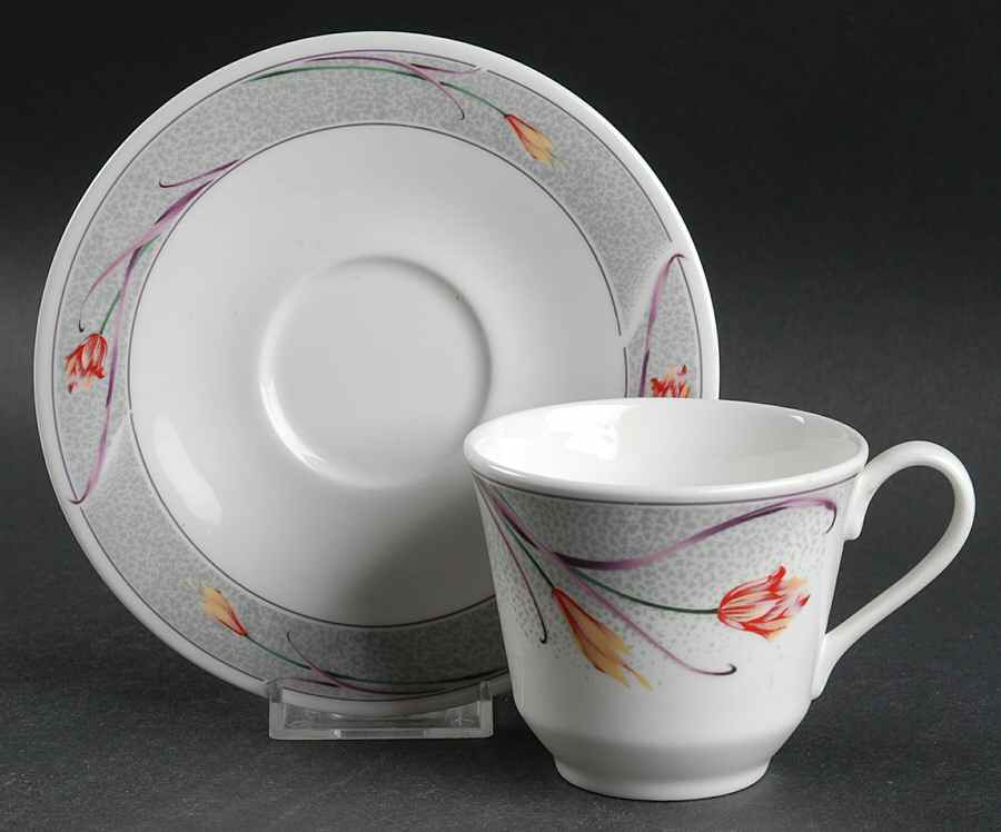 RD2 Flat Cup & Saucer Set by Royal Doulton-1