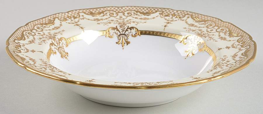 RA6788 Rim Soup Bowl by Royal Doulton-1