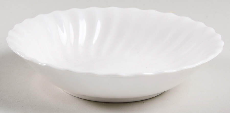 RD27 Fruit/Dessert (Sauce) Bowl by Royal Doulton-1
