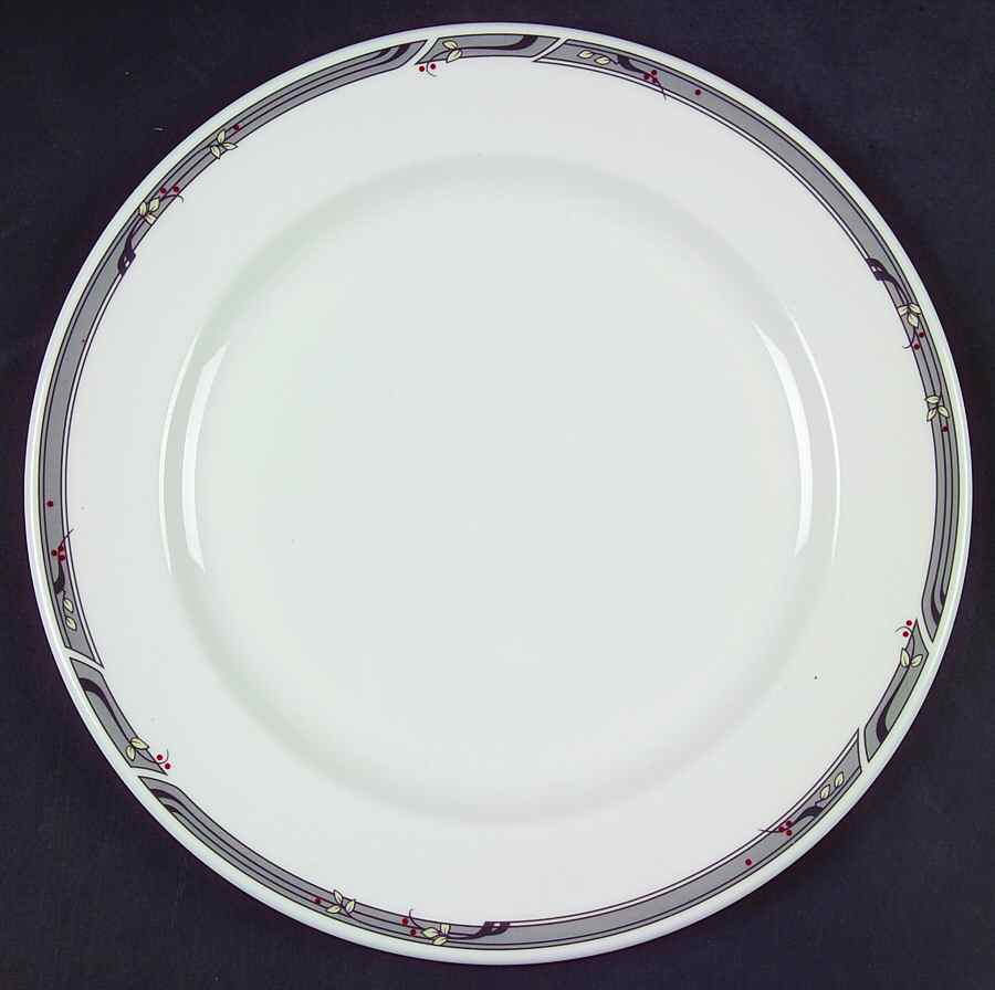 RD31 Dinner Plate by Royal Doulton-1