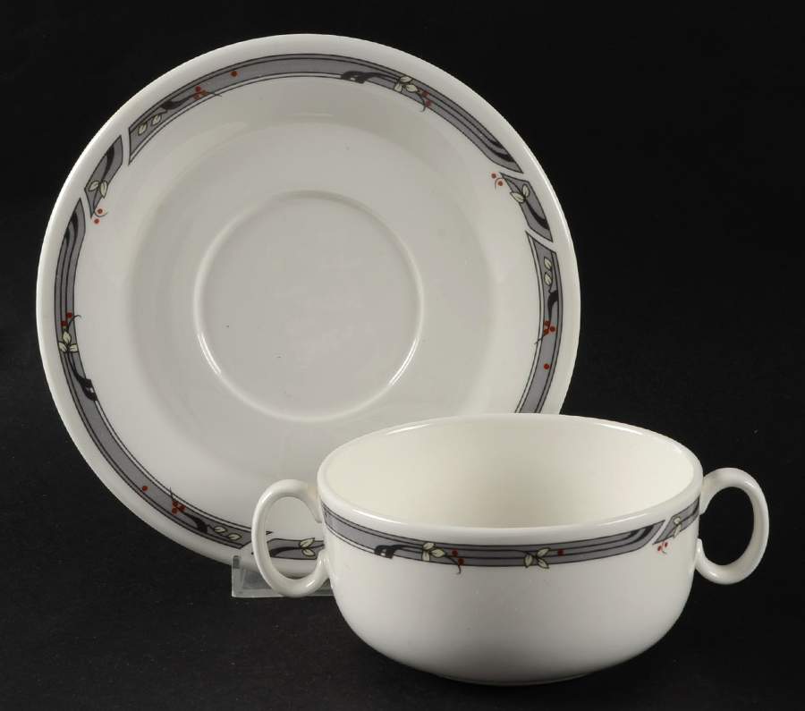 RD31 Footed Cream Soup Bowl & Saucer Set by Royal Doulton-1