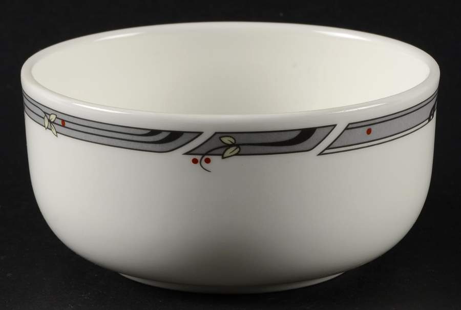 RD31 Fruit/Dessert (Sauce) Bowl by Royal Doulton-1