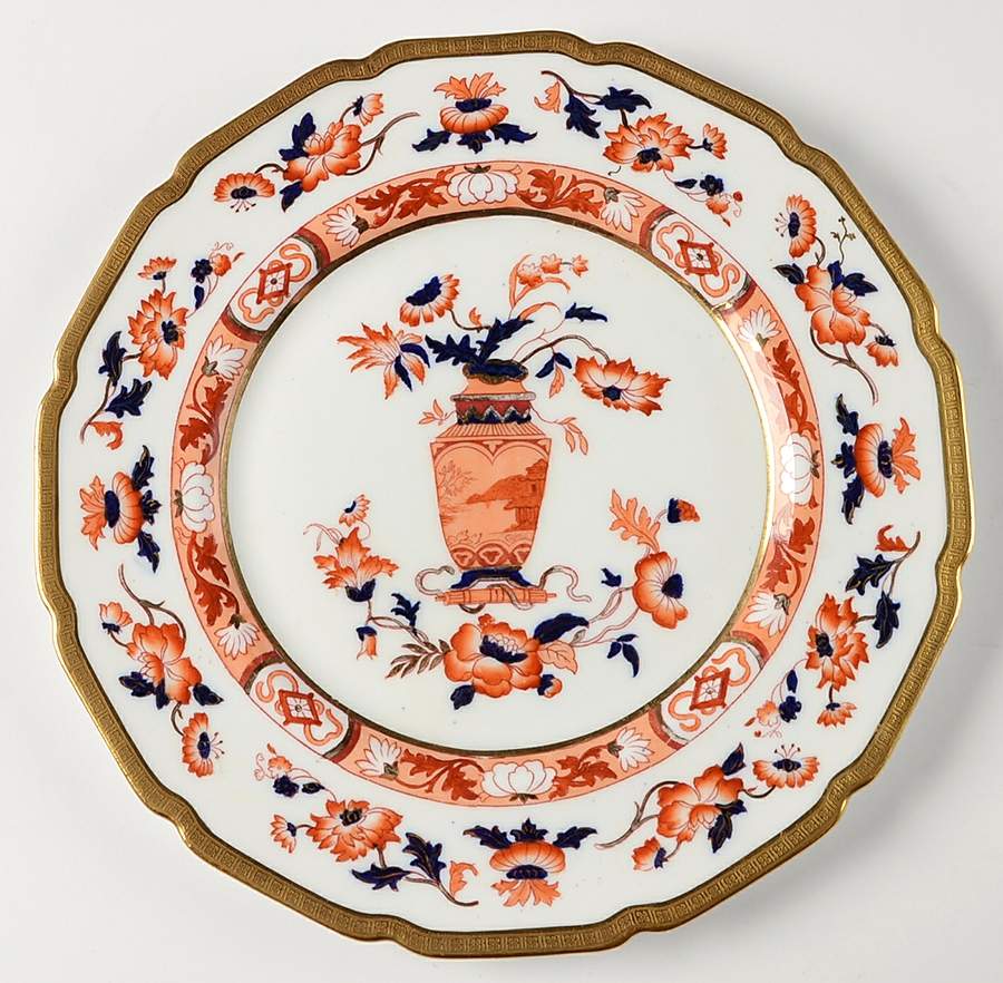 E7461 Dinner Plate by Royal Doulton-1